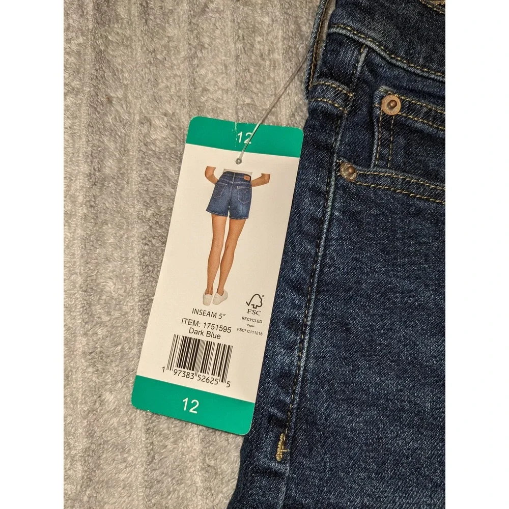 Calvin Klein High Rise‎ Denim Mom Shorts Dark Wash Classic Size 12 NWT